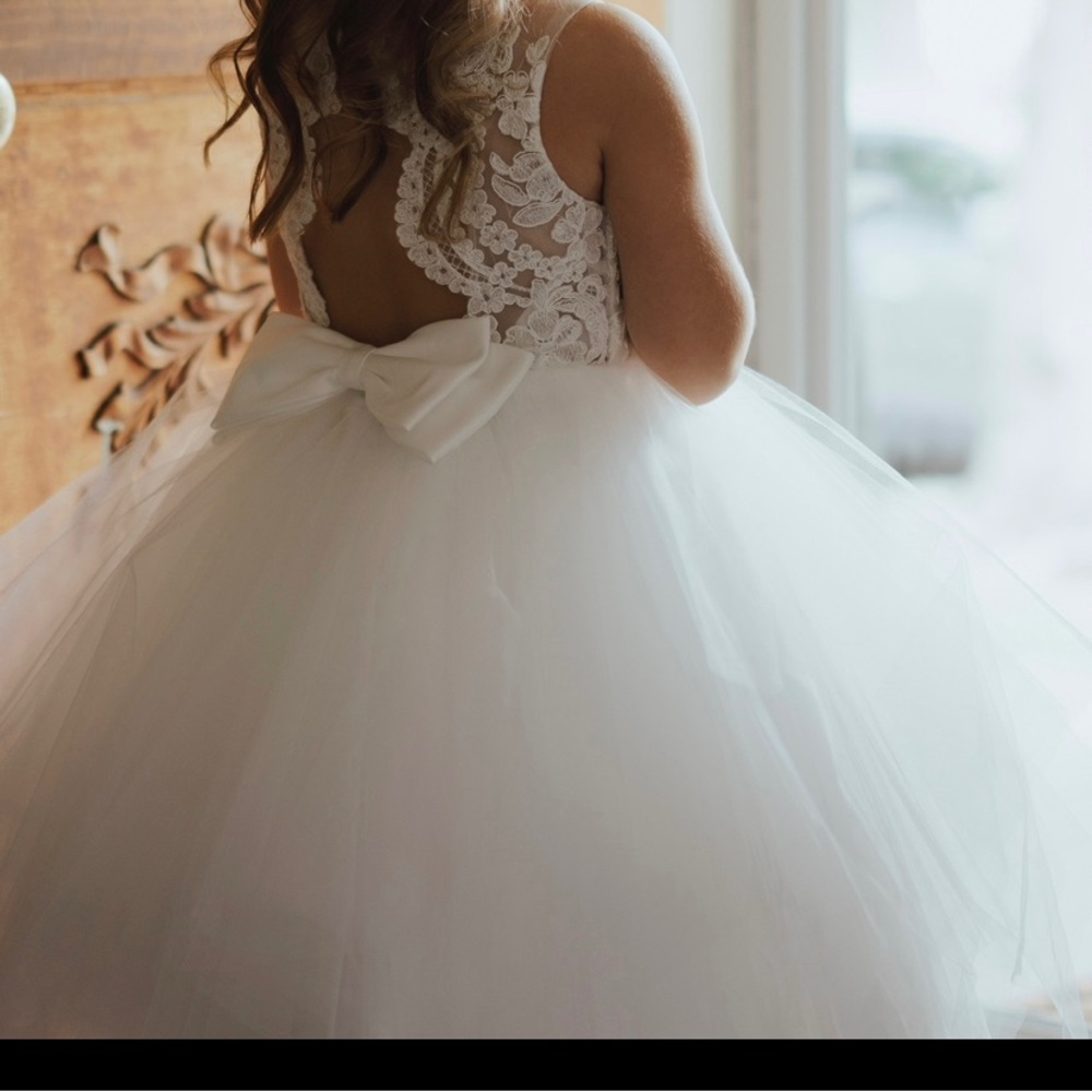 JJ’s house Flower girl dress